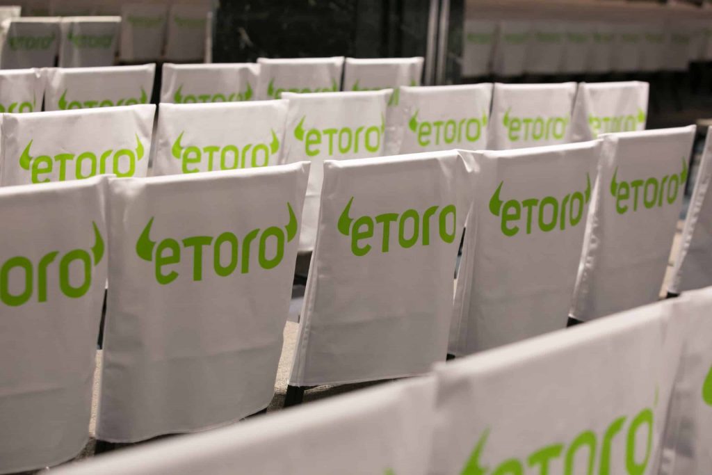 logo etoro