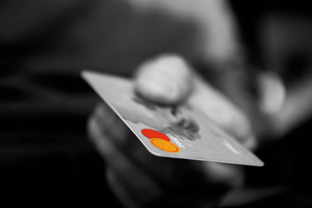Reclamación de tarjetas revolving con intereses considerados usura