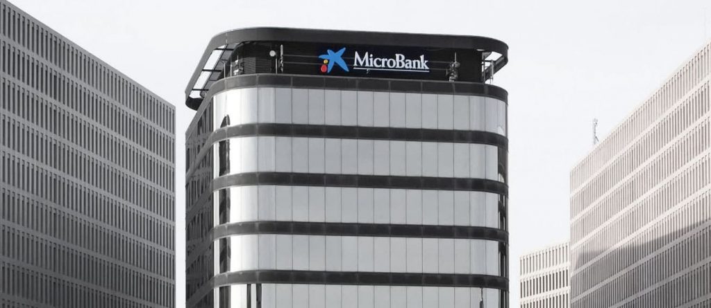 Microbank es un banco propiedad de Caixabank dedicado a las microfinanzas