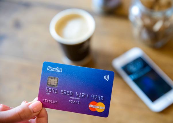 Revolut es una cuenta online ideal para extranjeros.