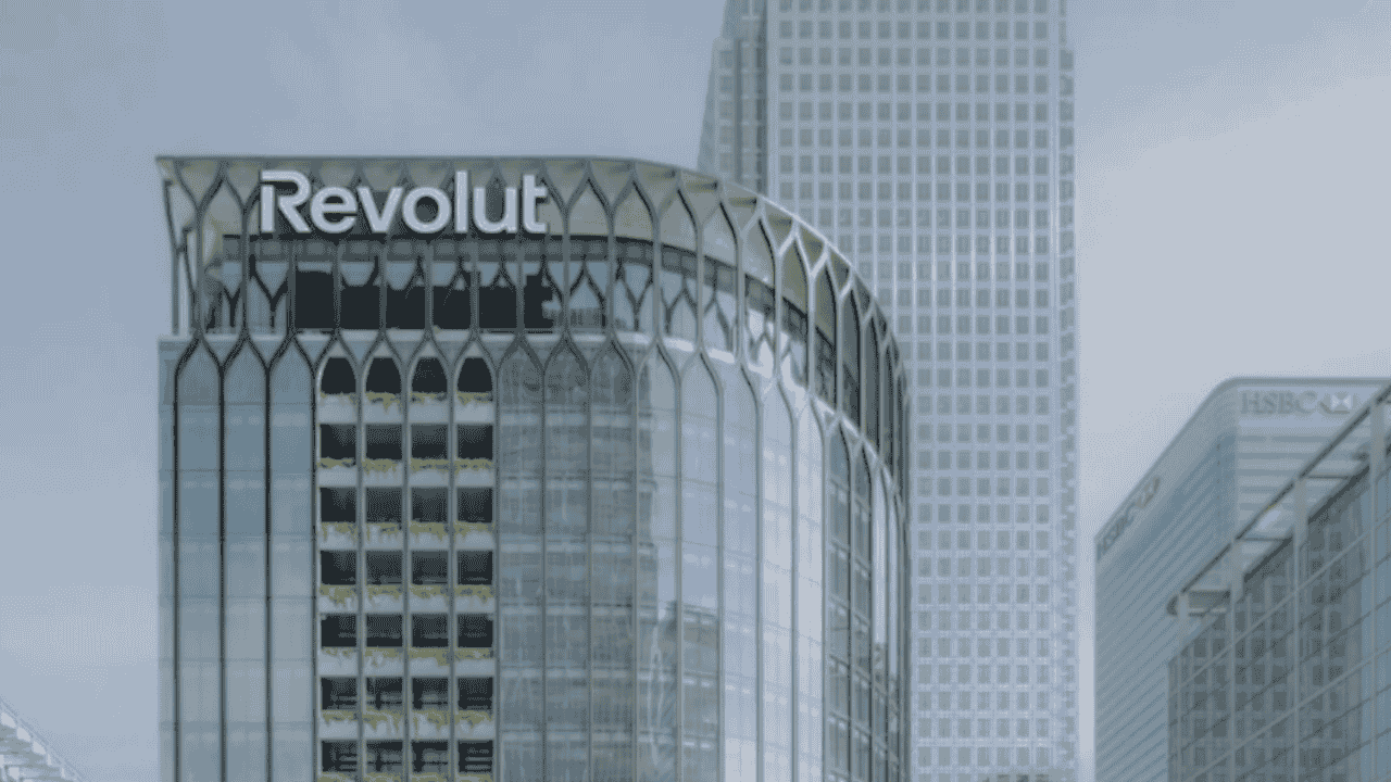 España abraza la libertad de la banca digital: Revolut supera a ING o Sabadell con más de 6 millones de clientes