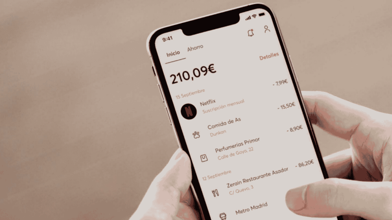 Bnext cierra su etapa como neobanco y deja a miles de clientes buscando dónde llevar su dinero